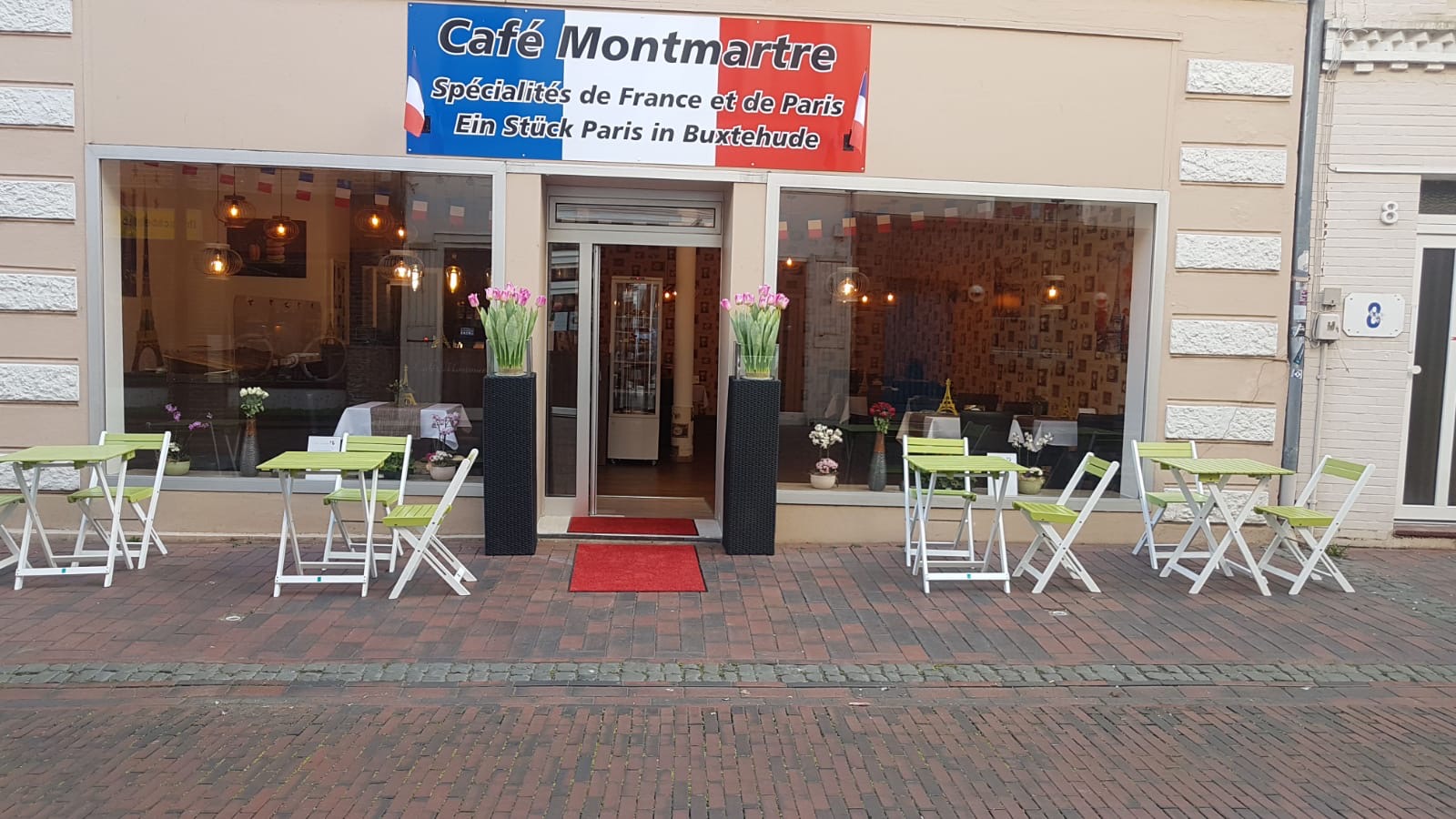 Cafe Montmartre von Außen